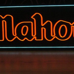 ROTULO NEON  MAHOU CON CERCO  85X25 cm  B-1225-0-1 PLANCHA